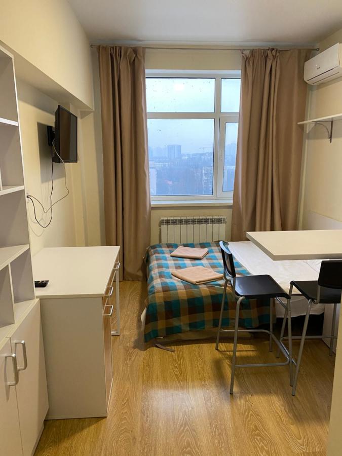Bysmarthouse Aparthotel Kiev Bagian luar foto