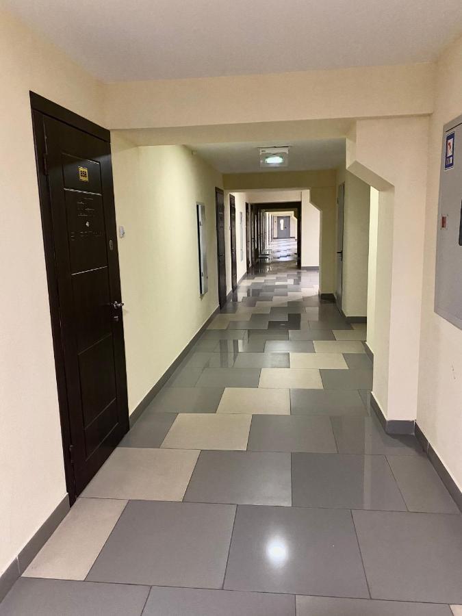 Bysmarthouse Aparthotel Kiev Bagian luar foto
